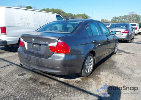 2007 BMW 328Xi z USA, uszkodzony, nr VIN WBAVC73587KP33213